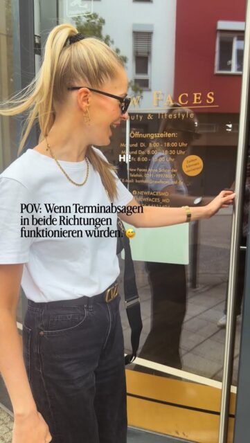 Natürlich würden wir das niemals machen. 😇🤍 

Aber ganz ehrlich: Hinter jedem Termin steckt Planung, Vorbereitung und ein Platz, den wir ganz bewusst für euch freihalten. Deshalb freuen wir uns immer riesig, wenn Terminänderungen möglichst früh Bescheid gegeben werden. 🙏✨ Und keine Sorge: Wir lieben euch trotzdem - auch die Spontanen. 😘